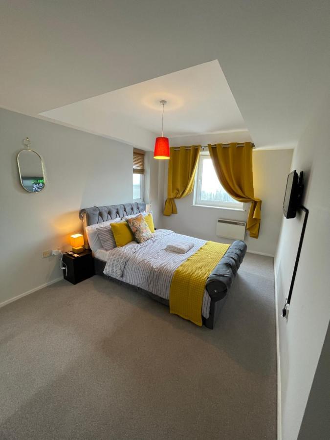 The Reflection Apartment , With River Thames View London Kültér fotó
