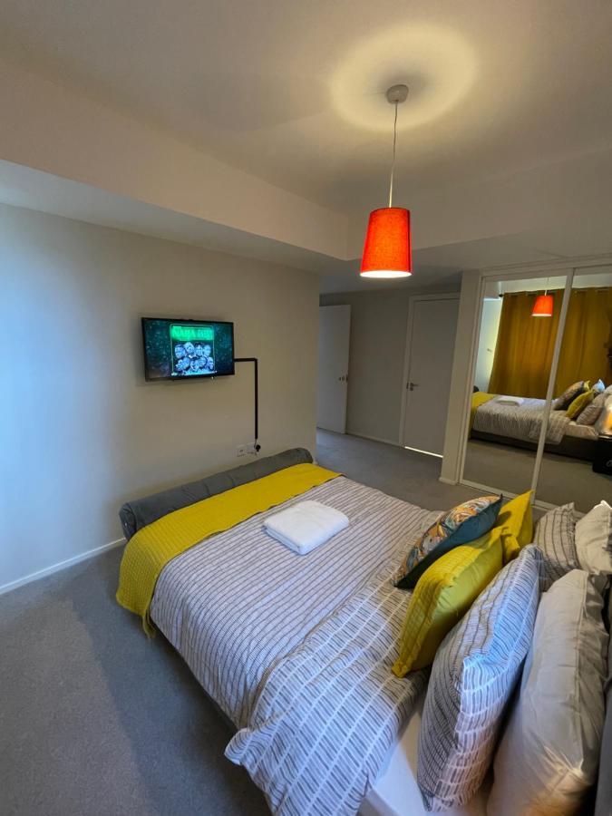 The Reflection Apartment , With River Thames View London Kültér fotó